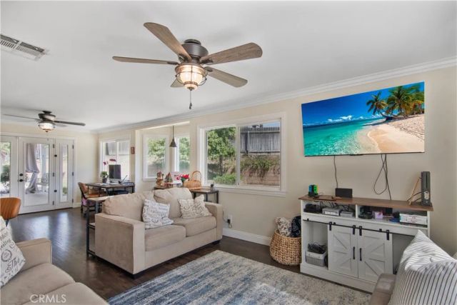 742 Sherwood, Redlands, CA 92373