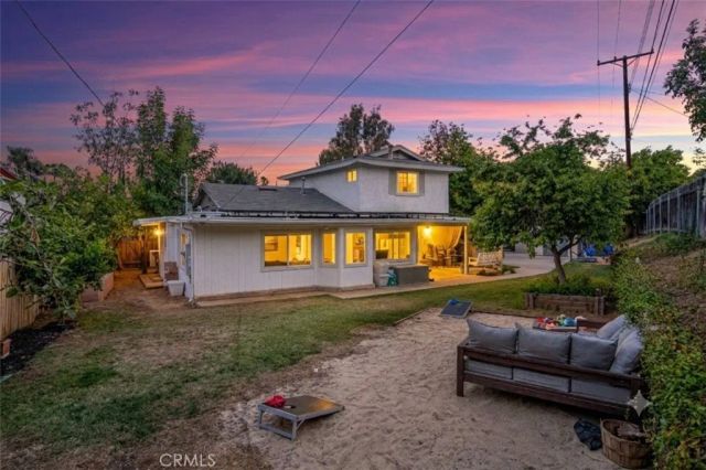 742 Sherwood, Redlands, CA 92373