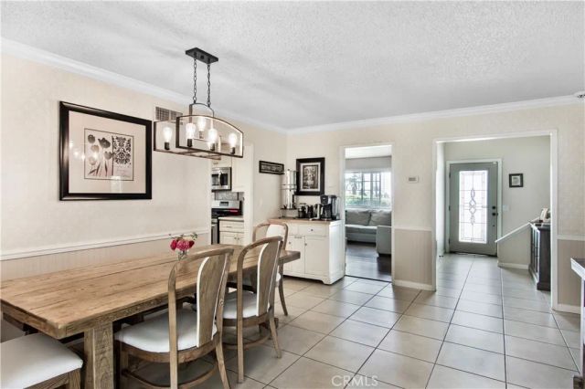 742 Sherwood, Redlands, CA 92373