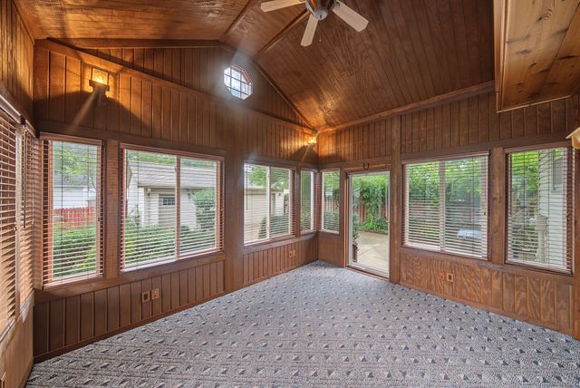 114 3rd Street NE, Bondurant, IA 50035