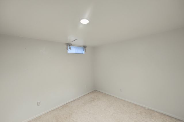 114 3rd Street NE, Bondurant, IA 50035