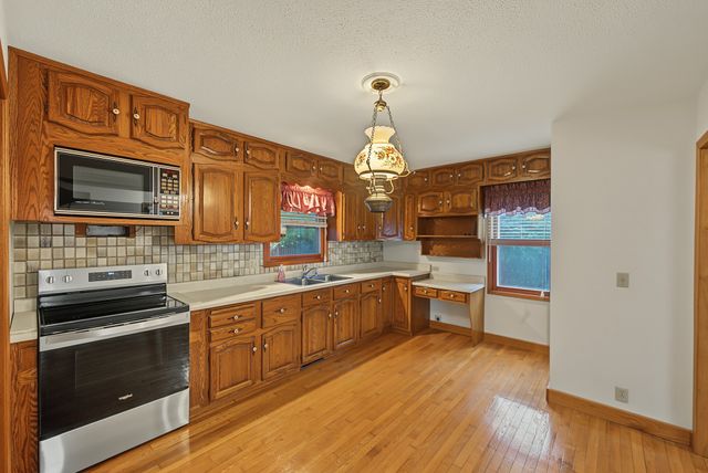 114 3rd Street NE, Bondurant, IA 50035