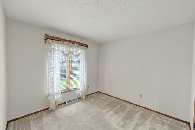 114 3rd Street NE, Bondurant, IA 50035