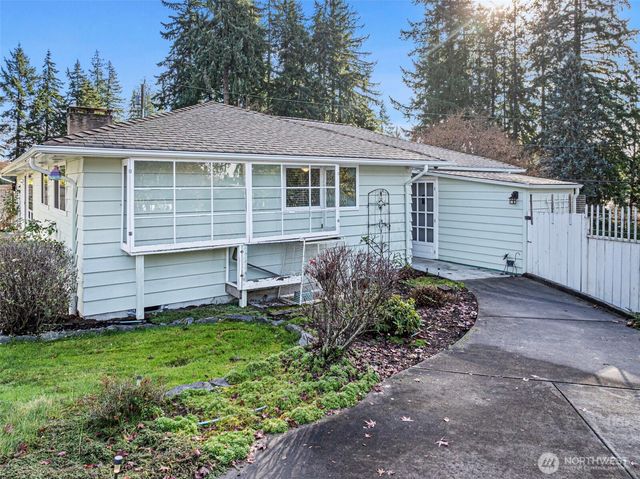 9311 Westmont Place SW, Lakewood, WA 98498