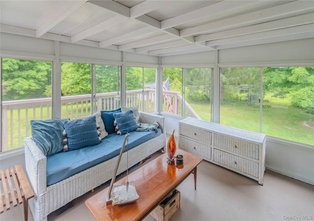 1633 Salt Point Turnpike, Pleasant Valley, NY 12569