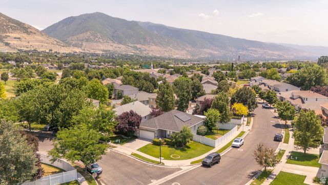1608 N ST ANDREWS DR, Farmington, UT 84025