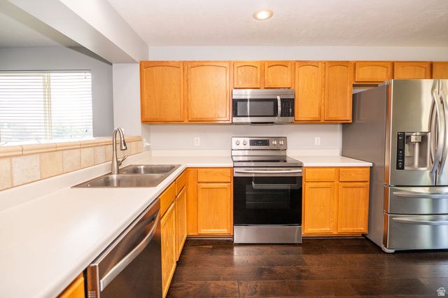 1608 N ST ANDREWS DR, Farmington, UT 84025