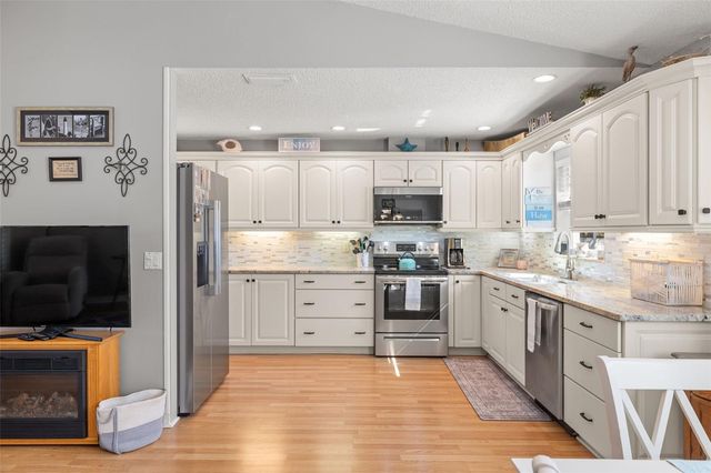 11780 129TH TERRACE, Seminole, FL 33778