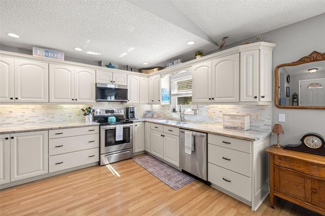 11780 129TH TERRACE, Seminole, FL 33778