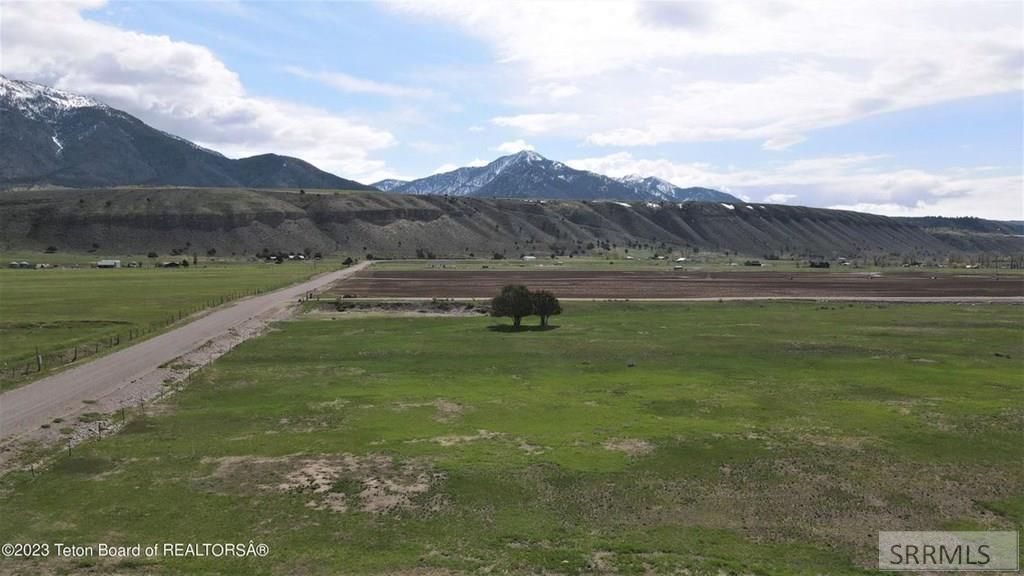 Image 3 of property listing at TBD Old Irwin Road, Irwin, ID 83428