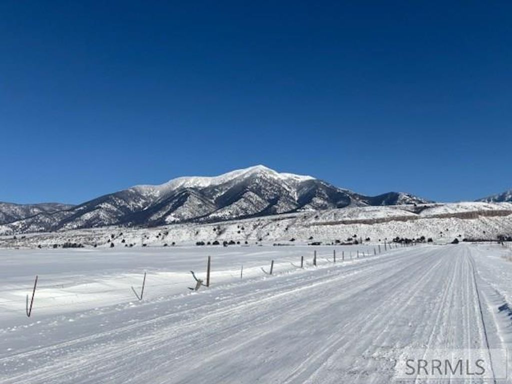 Image 5 of property listing at TBD Old Irwin Road, Irwin, ID 83428