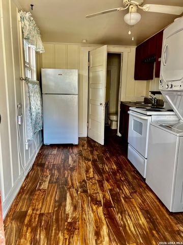 7014 Dorothy Louise Dr, San Antonio, TX 78229