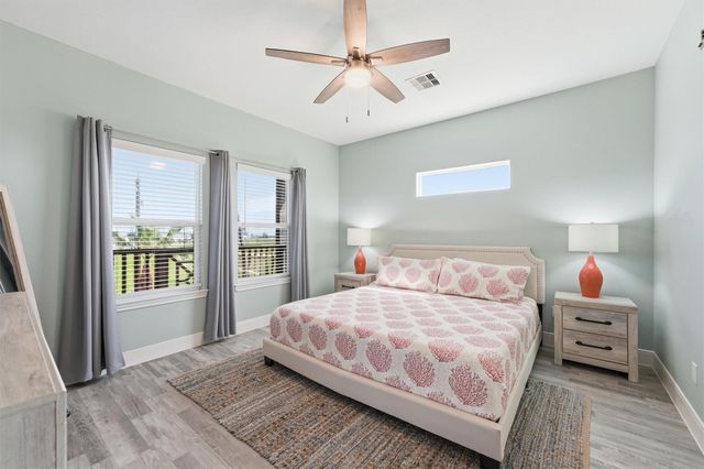 18705 Warrior Road, Galveston, TX 77554