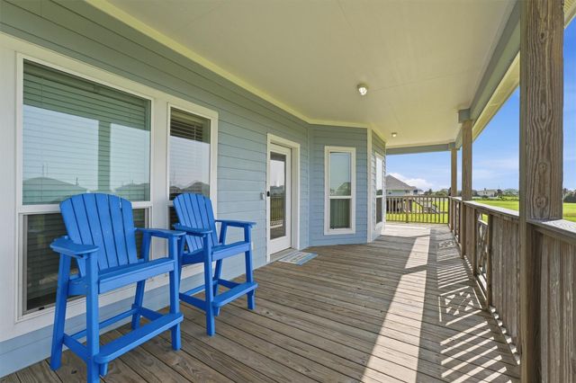 18705 Warrior Road, Galveston, TX 77554