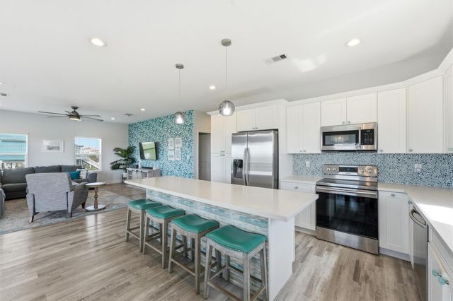 18705 Warrior Road, Galveston, TX 77554
