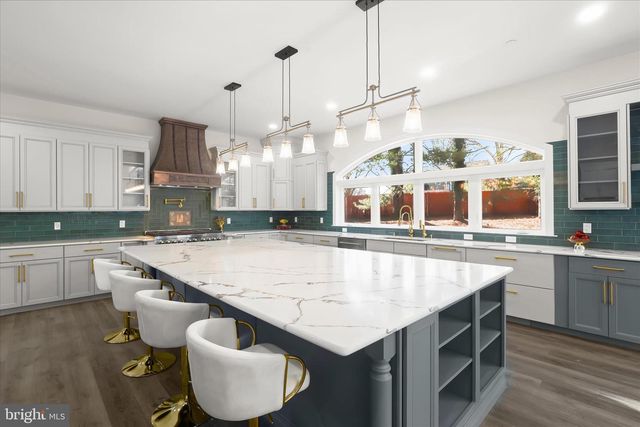 5004 TEN OAKS RD, Clarksville, MD 21029