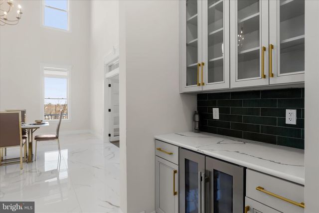 5004 TEN OAKS RD, Clarksville, MD 21029