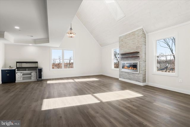 5004 TEN OAKS RD, Clarksville, MD 21029