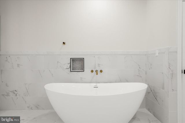 5004 TEN OAKS RD, Clarksville, MD 21029