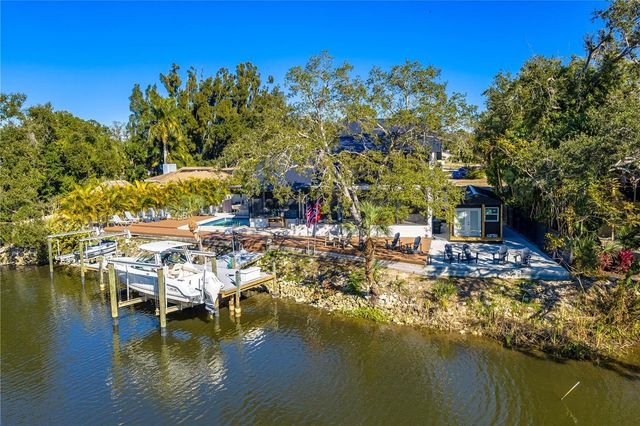 2500 MONTEREY STREET, Sarasota, FL 34231