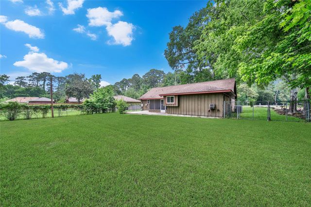 1626 Hamblen Road, Kingwood, TX 77339