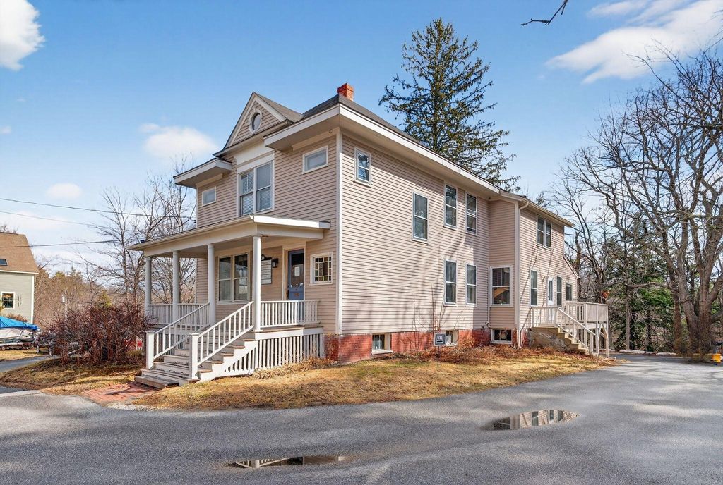 133 Gray Road, Falmouth, ME 04105 — photo 2
