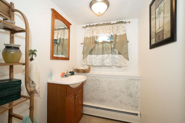 1310 MARY JANE LN, West Chester, PA 19380