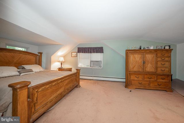 1310 MARY JANE LN, West Chester, PA 19380