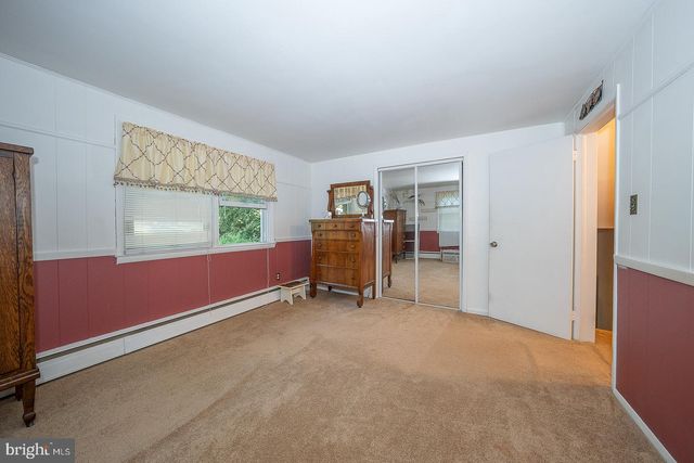 1310 MARY JANE LN, West Chester, PA 19380
