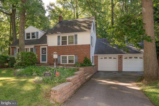 1310 MARY JANE LN, West Chester, PA 19380