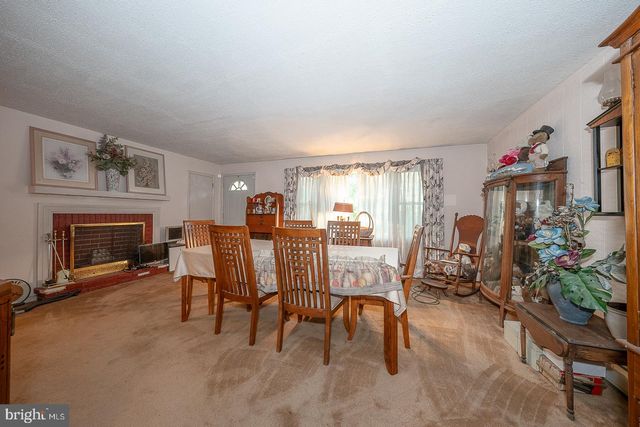 1310 MARY JANE LN, West Chester, PA 19380