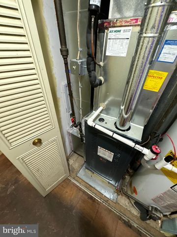 5501 WOODENHAWK CIR, Columbia, MD 21044