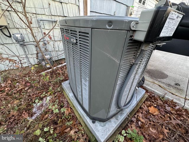 5501 WOODENHAWK CIR, Columbia, MD 21044