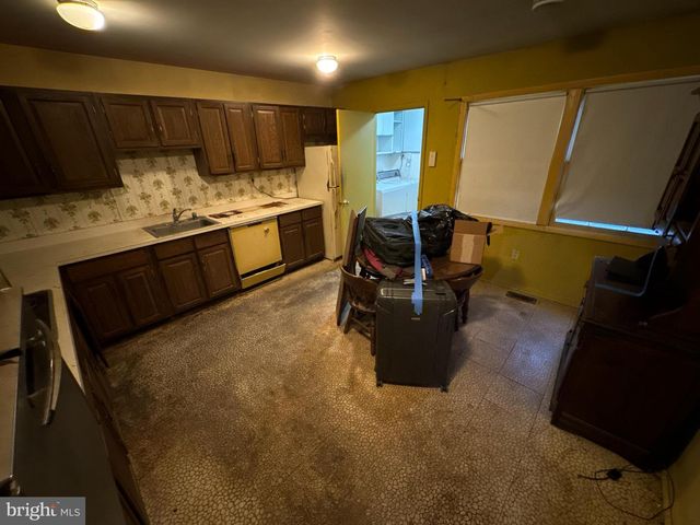 5501 WOODENHAWK CIR, Columbia, MD 21044