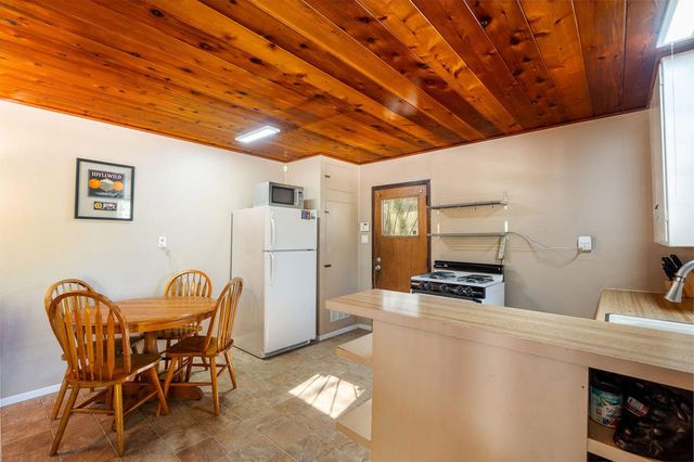 25290 Lodge Road, Idyllwild, CA 92549