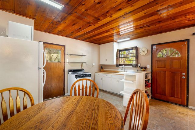 25290 Lodge Road, Idyllwild, CA 92549