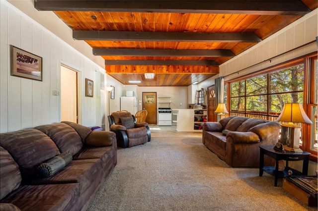 25290 Lodge Road, Idyllwild, CA 92549