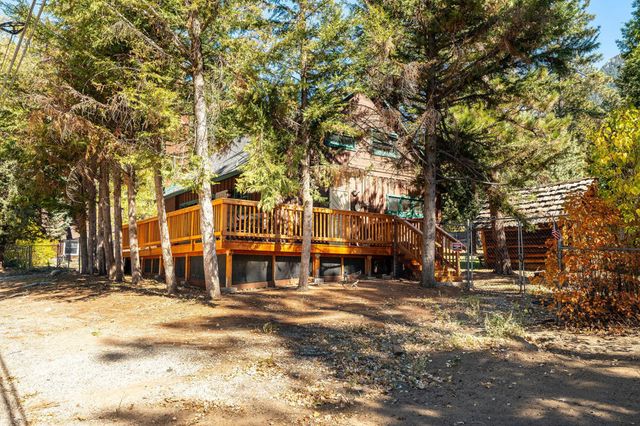 25290 Lodge Road, Idyllwild, CA 92549