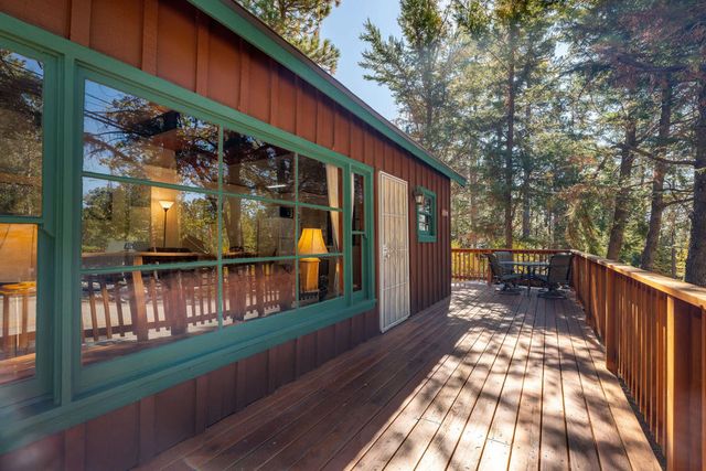 25290 Lodge Road, Idyllwild, CA 92549
