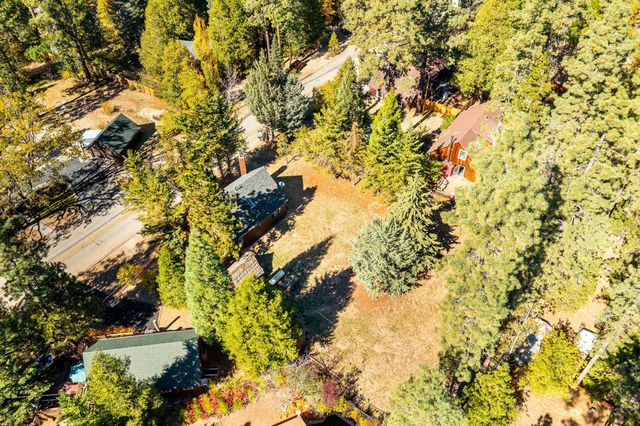 25290 Lodge Road, Idyllwild, CA 92549