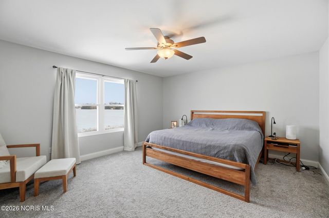 1037 Stoneleigh Road, Perrysburg, OH 43551