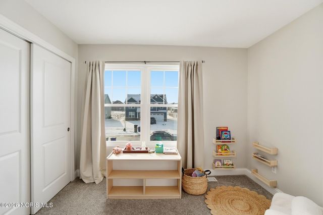 1037 Stoneleigh Road, Perrysburg, OH 43551