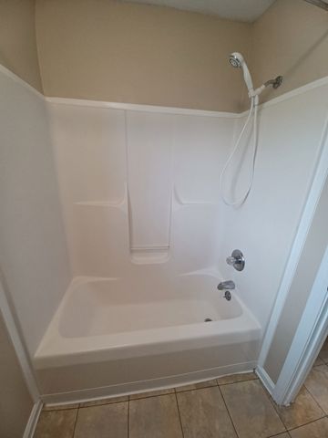 920 Van Buren Ave, Oak Grove, KY 42262