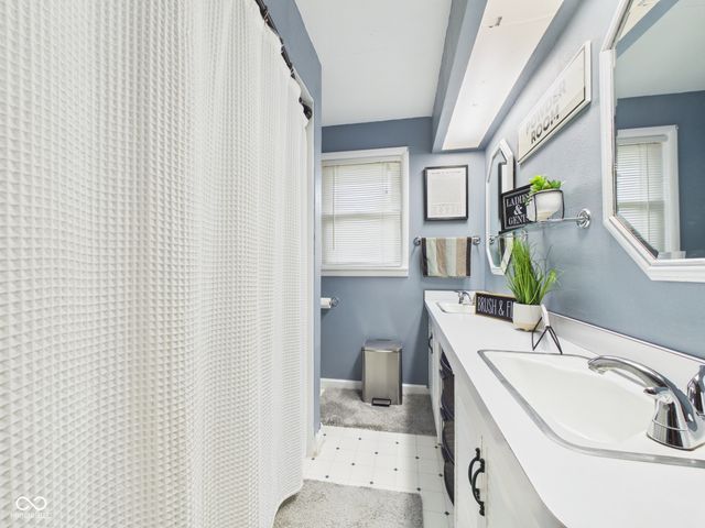 708 W Monroe Street, Alexandria, IN 46001