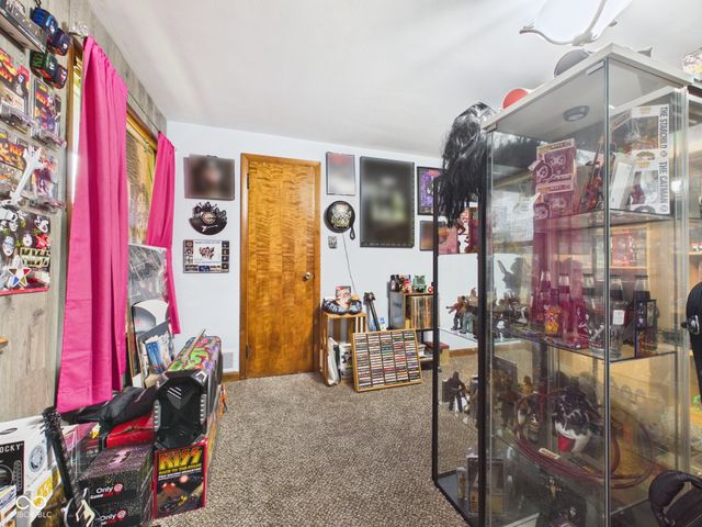 708 W Monroe Street, Alexandria, IN 46001