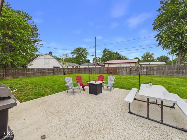 708 W Monroe Street, Alexandria, IN 46001