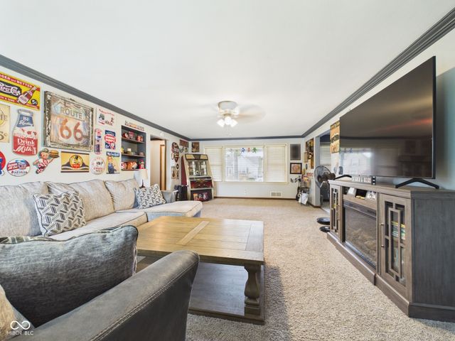 708 W Monroe Street, Alexandria, IN 46001