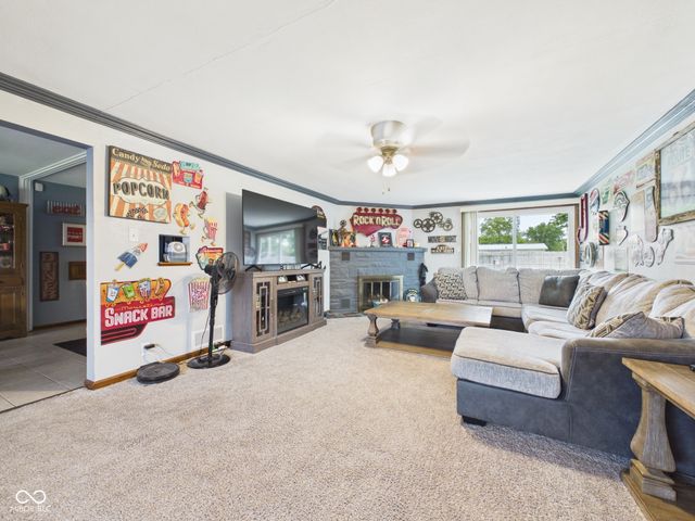 708 W Monroe Street, Alexandria, IN 46001