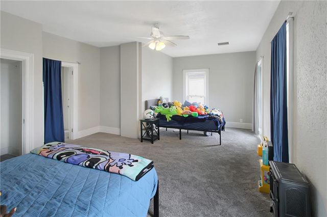 1710 Morgan Avenue, Parsons, KS 67357