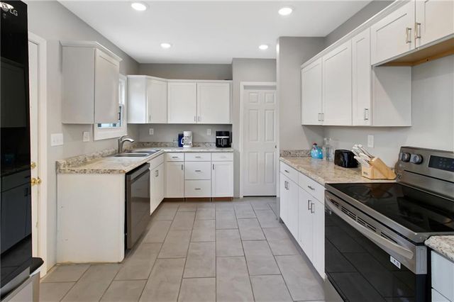 1710 Morgan Avenue, Parsons, KS 67357